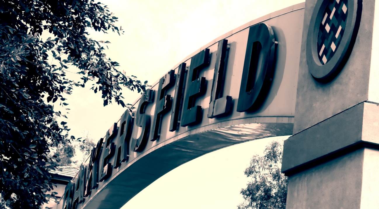 Bakersfield on an outdoor arch
